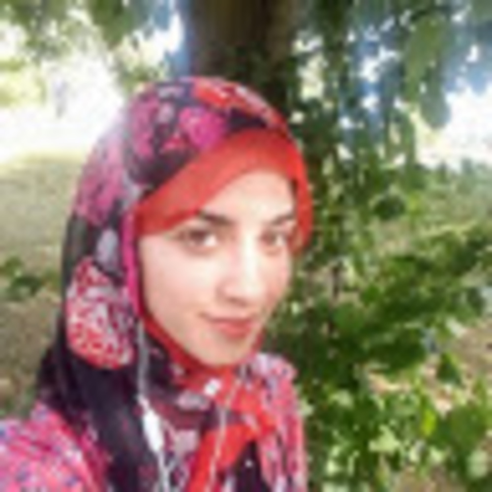 Meet your Posher, Syeda